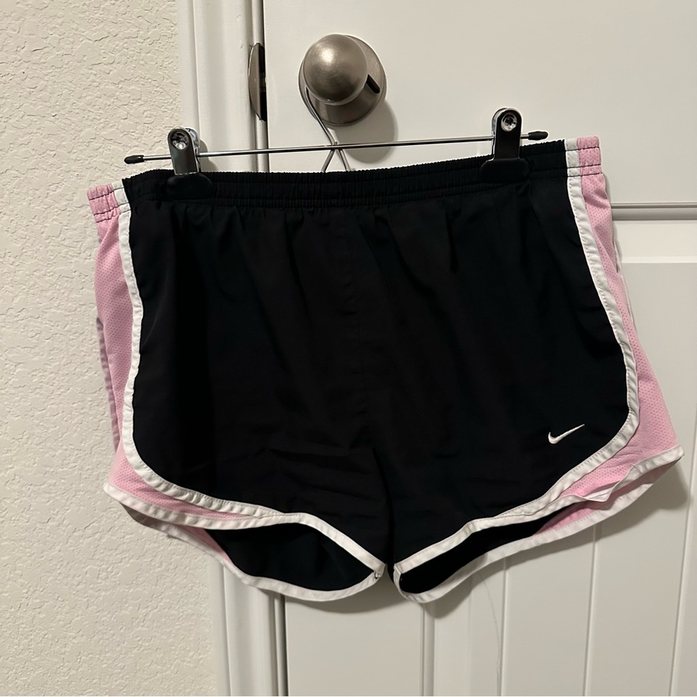 Nike Dri Fit Tempo Lined Running Shorts Womens Med M Swoosh Pink Black Running